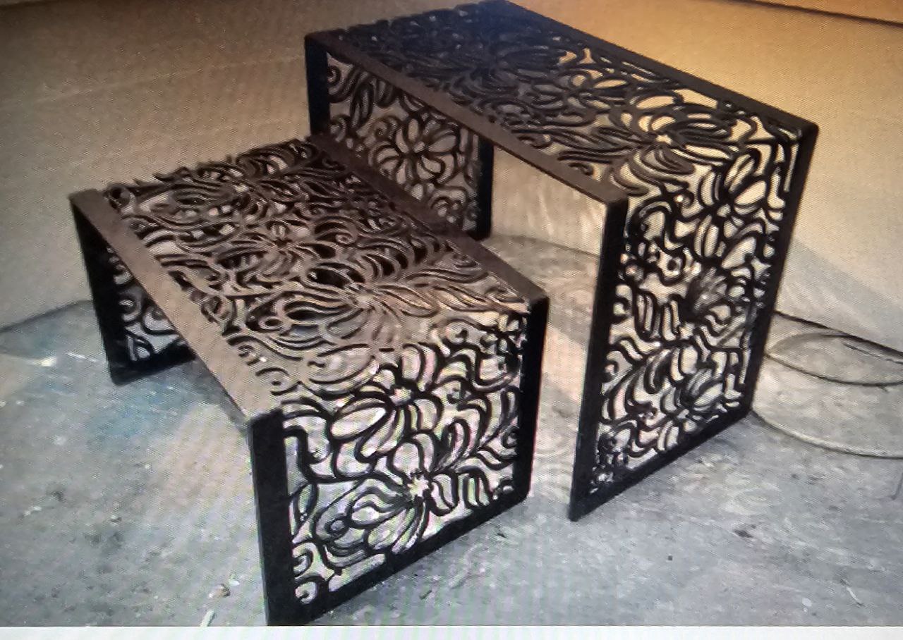 Приставные столики